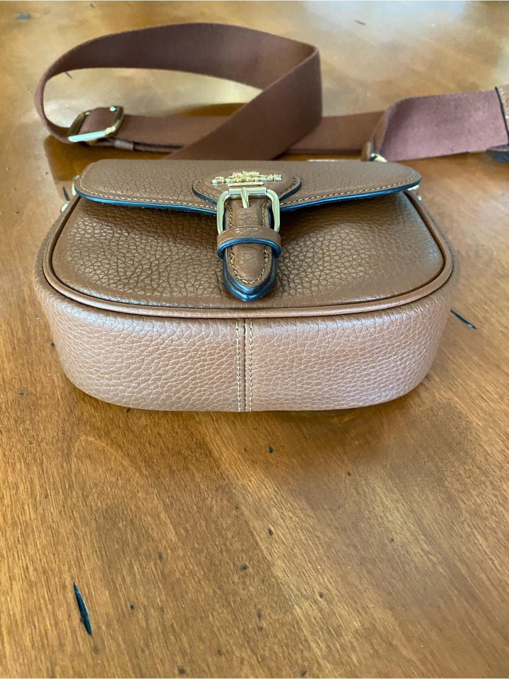 Coach Pebbled Leather Crossbody in Camel Brown with Gold Hardware - Picture 3 of 7